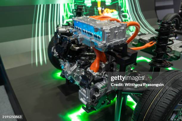 modern electric car engine showcasing advanced technology in auto engineering - elektromotor stock-fotos und bilder