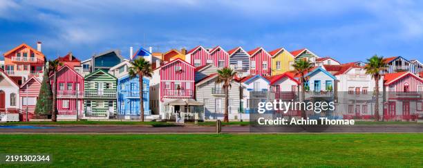 praia da costa nova, portugal, europe - casa al mare foto e immagini stock