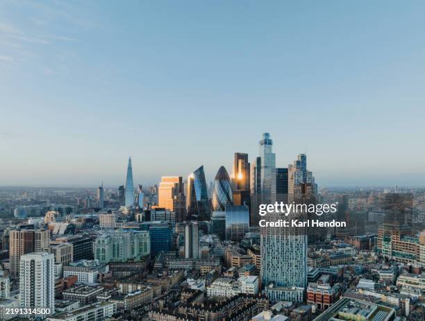 the london skyline - city di londra foto e immagini stock