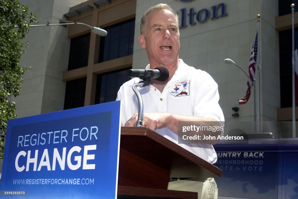 DNC Chair Howard Dean Speaks At A Register For Change Rally