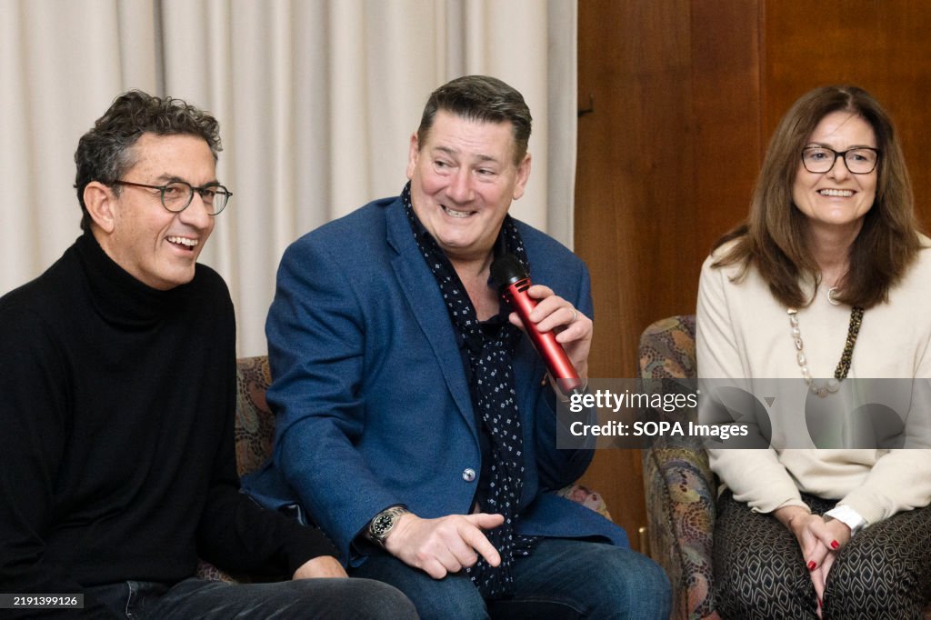 Mayor Amedeo Bottaro (L), Tony Hadley (C) and the...