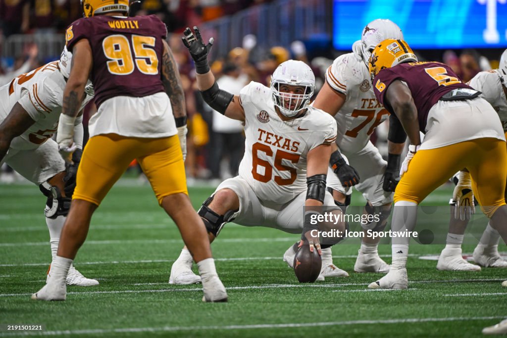 COLLEGE FOOTBALL: JAN 01 CFP Quarterfinal Chick-fil-A Peach Bowl - Texas vs Arizona State
