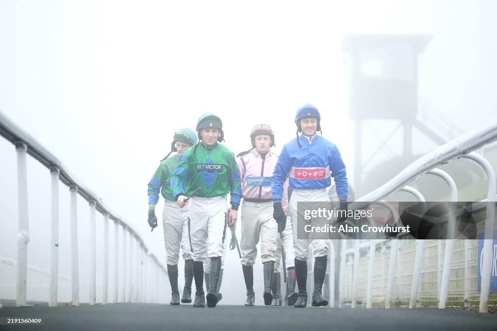 Chepstow Races