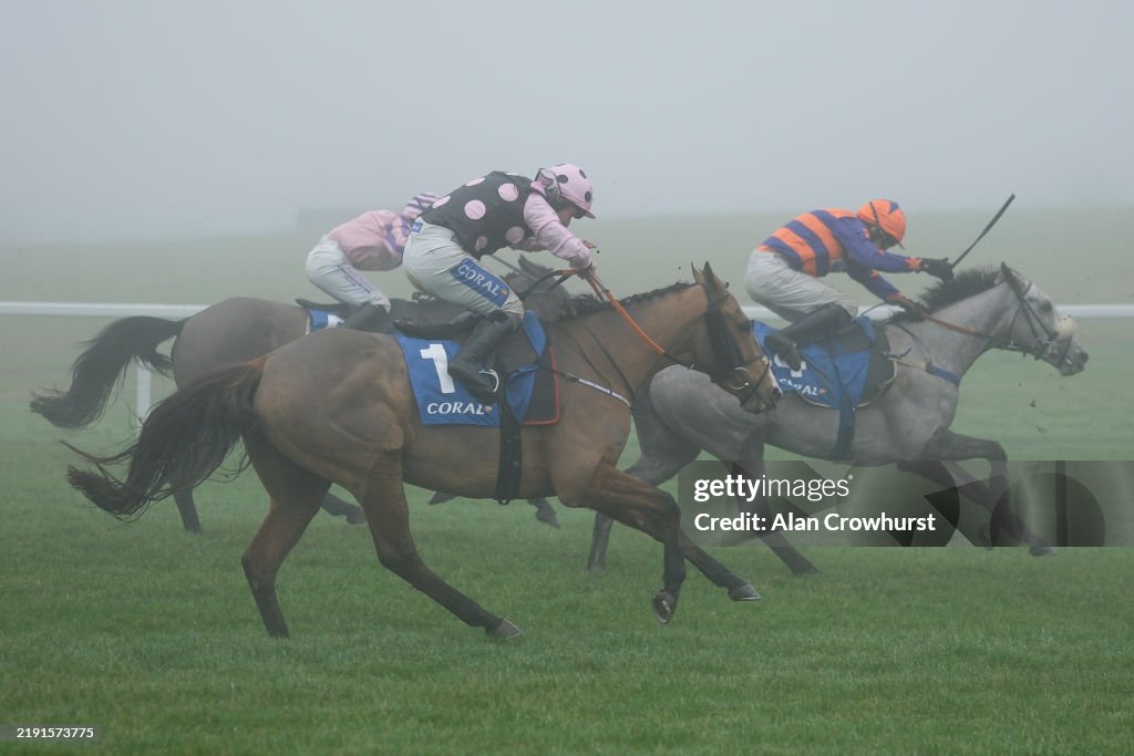 Chepstow Races