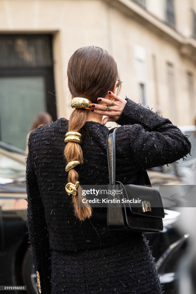 Street Style - Paris Fashion Week - Womenswear Spring/Summer 2025 - Day Five