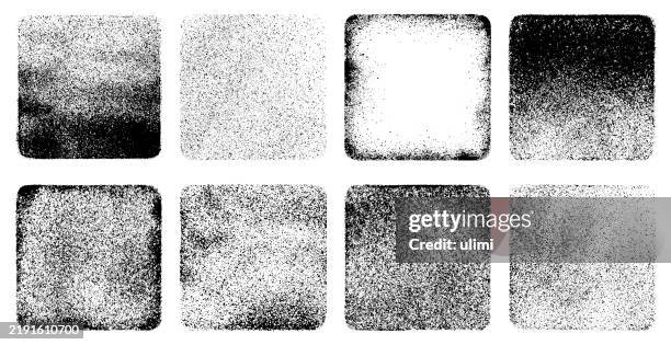 stockillustraties, clipart, cartoons en iconen met grunge squares - houtskooltekening