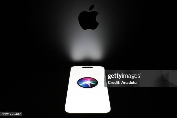In this photo illustration an iPhone is seen running Siri in Ankara, Turkiye, on January 4, 2025.