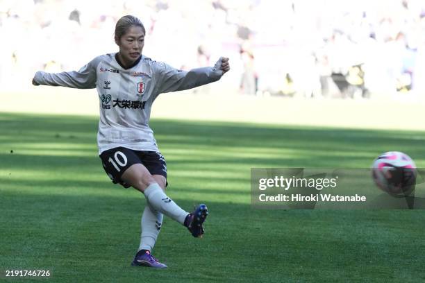 Sanfrecce Hiroshima Regina v INAC Kobe Leonessa - WE League Krasie..., Nieuwsfoto's