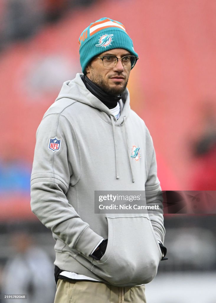 Miami Dolphins v Cleveland Browns