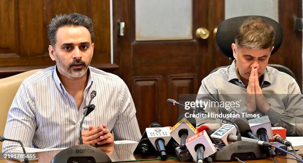 Kadam Polution 60 Maharashtra Pollution Control Board Stock Photos, High-Res Pictures ...