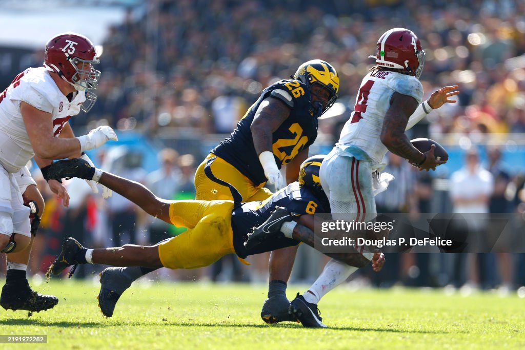Alabama v Michigan - ReliaQuest Bowl