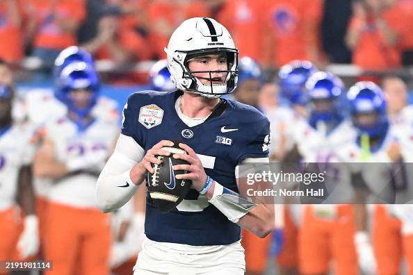 Vrbo Fiesta Bowl - Penn State v Boise State Vrbo Fiesta Bowl - Penn State v Boise State