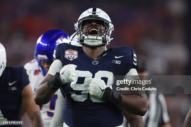 Coziah Izzard of the Penn State Nittany Lions reacts after making a tackle for a loss during the fourth quarter against the Boise State Broncos in...