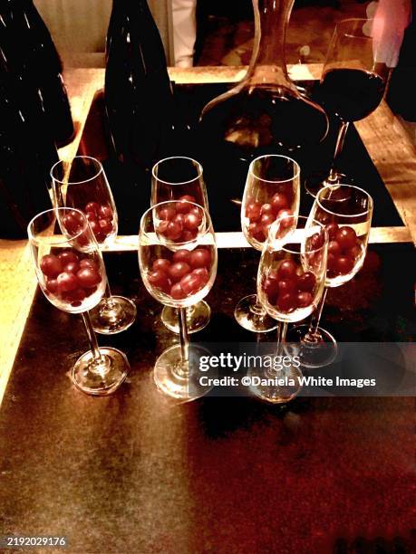 uvas de la suerte - midnight stock pictures, royalty-free photos & images