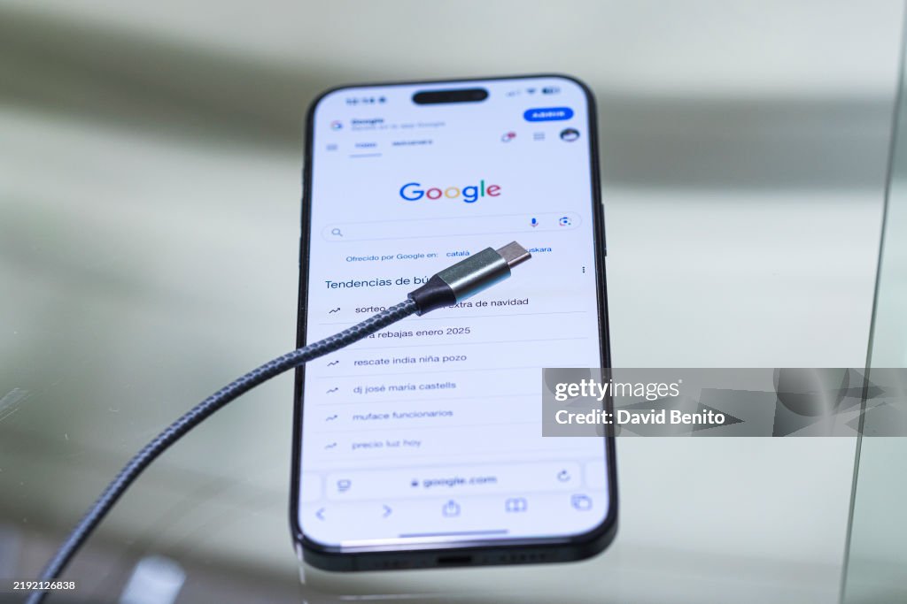 EU Mandates USB-C as Universal Charger for Portable Devices Starting December 28, 2024