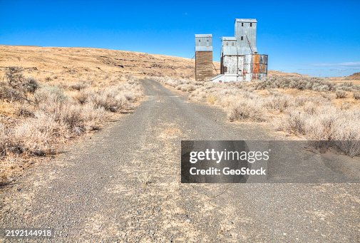 Abandoned grain elevators Abandoned grain elevators