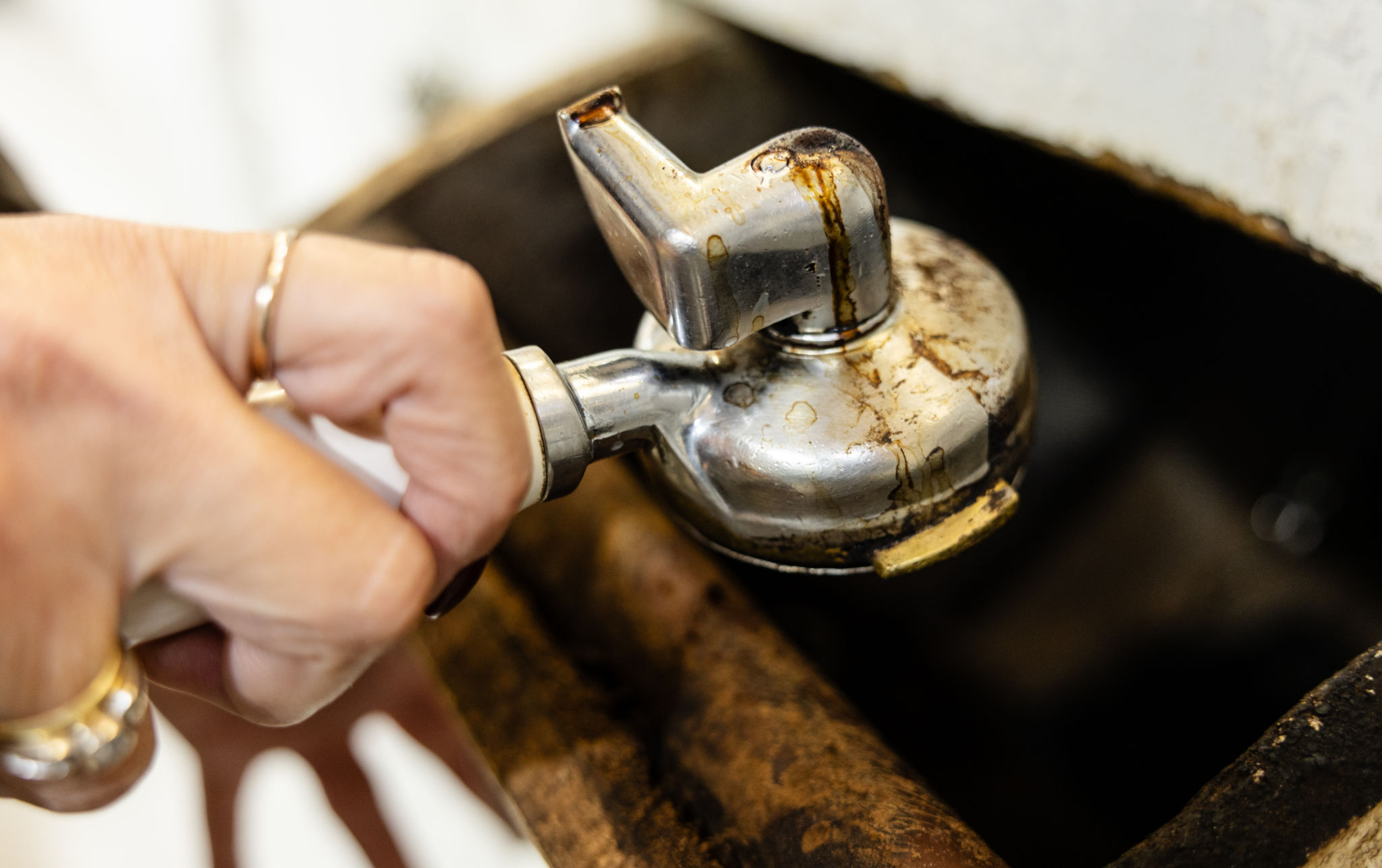 coffee maker cleaning