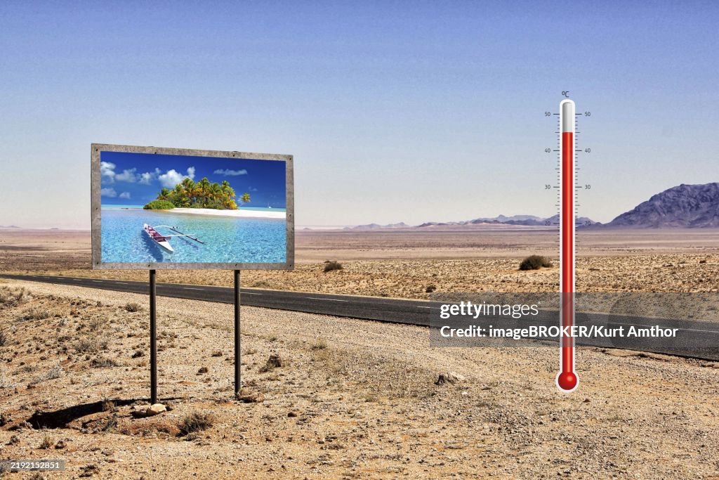 Symbolic image, desert area with road, palm beach south sea, paradise threat, water shortage, water emergency, global drought, climate crisis, climate change, climate change, famine, glacier melt, warming, global warming, rising sea levels