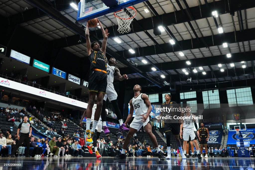 Austin Spurs v Texas Legends