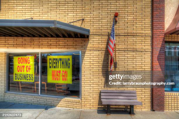 going ouf of busiiness - going out of business stock pictures, royalty-free photos & images