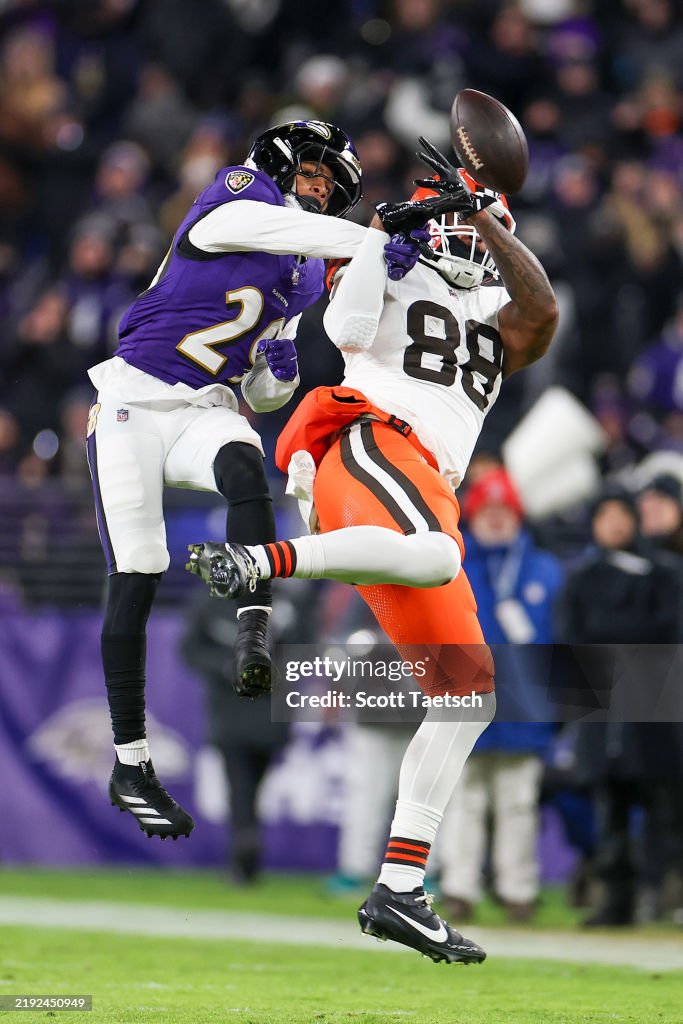 Cleveland Browns v Baltimore Ravens