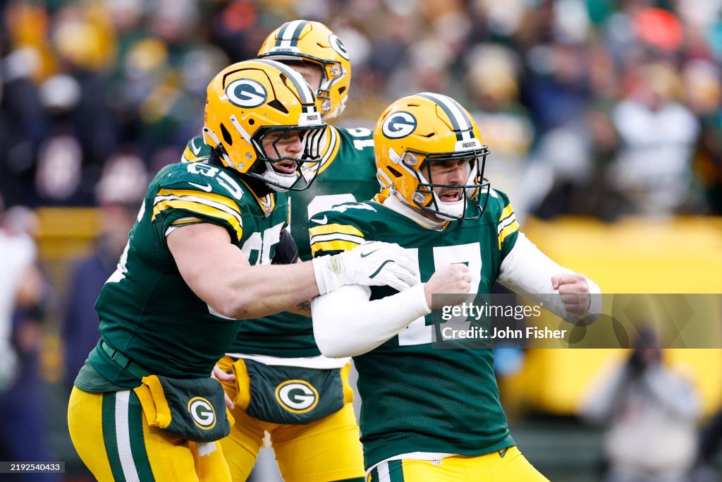 Chicago Bears v Green Bay Packers