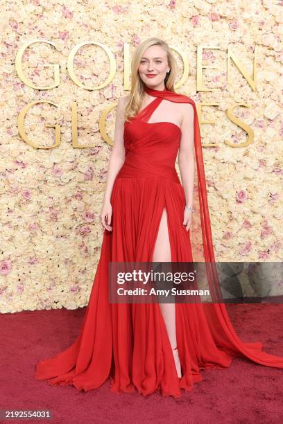Dakota Fanning attends the 82nd Annual Golden Globe Awards at The Beverly Hilton on January 05, 2025 in Beverly Hills, California.