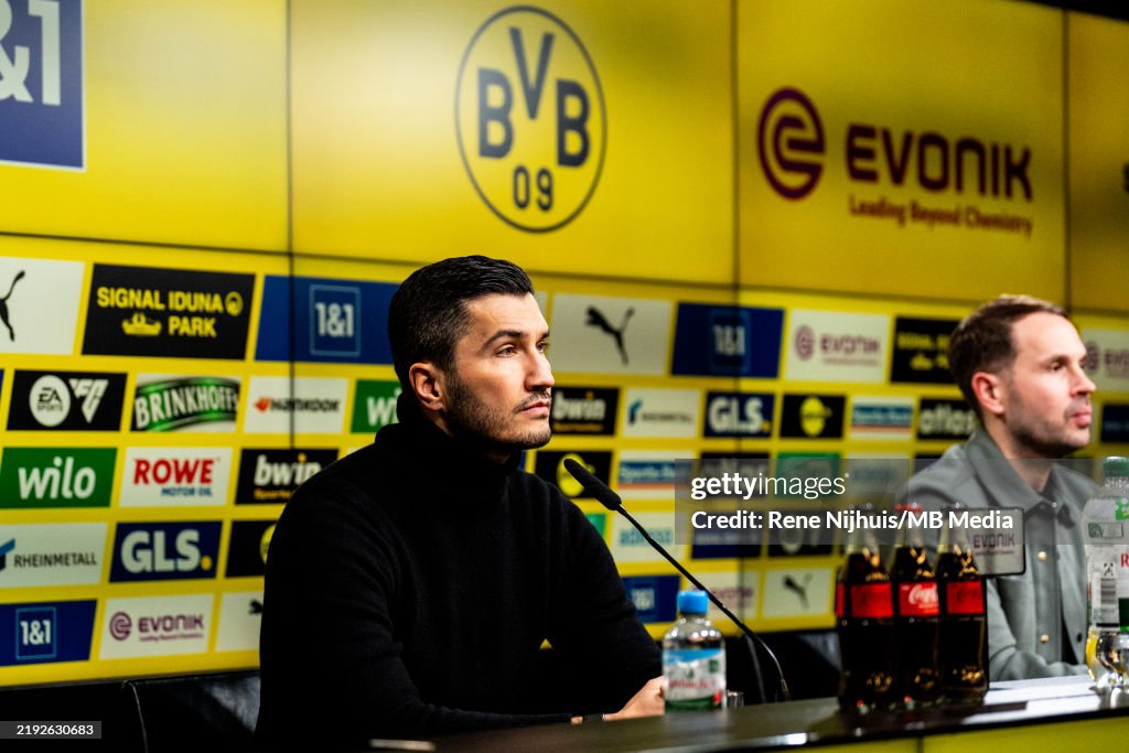 Borussia Dortmund v Bayer 04 Leverkusen - Bundesliga