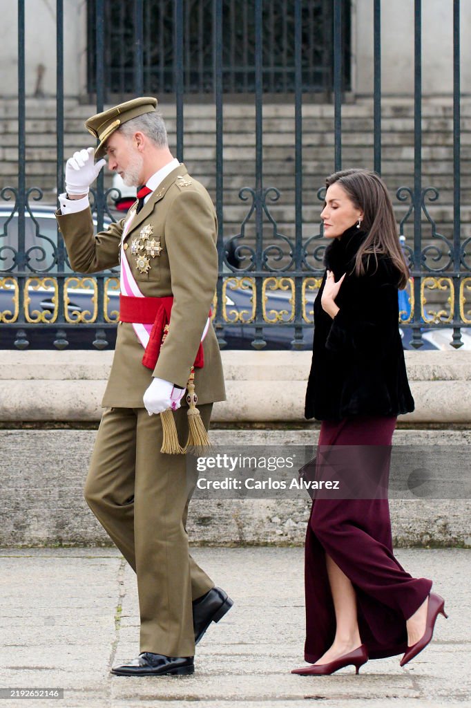 Spanish Royals Celebrate New Year's Military Parade 2025