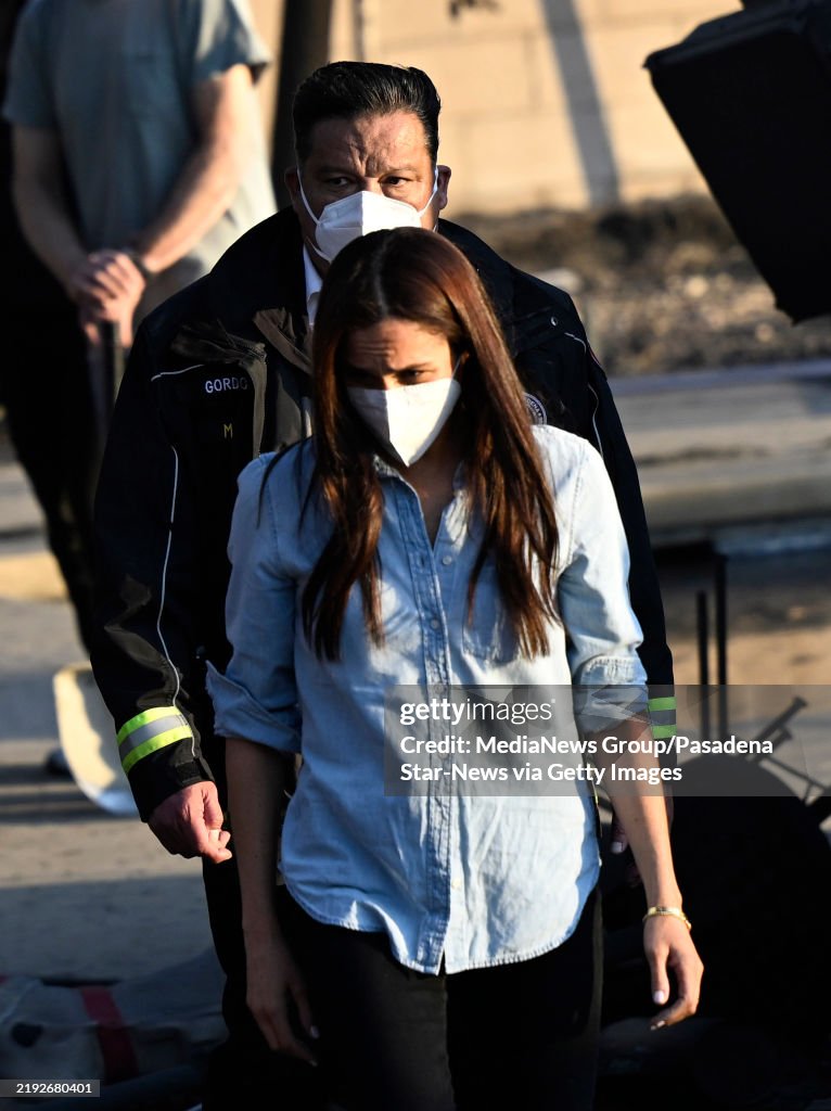 Prine Harry and Meghan Markle visit the Eaton Fire.