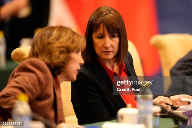 Rachel Reeves Beijing 102 Rachel Reeves China Trade Stock Photos, High-Res Pictures, and ...