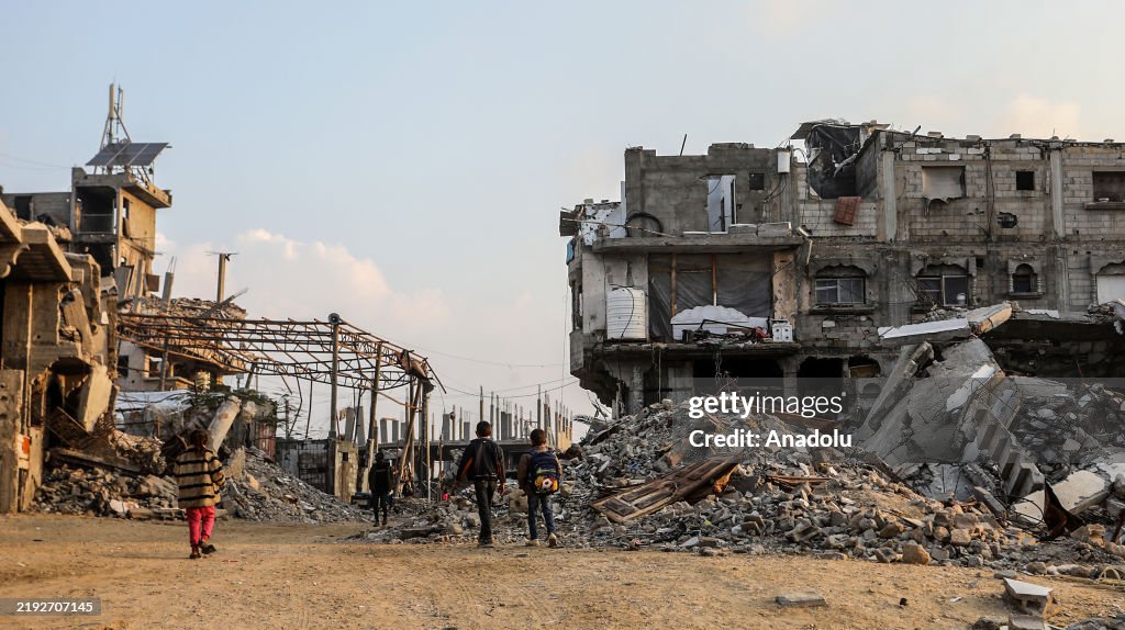 Daily life in Gaza amid Israeli attacks