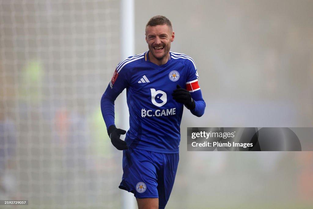 Vardy Rangers Jamie Vardy of Leicester City celebrates after Facundo Buonanotte of ...