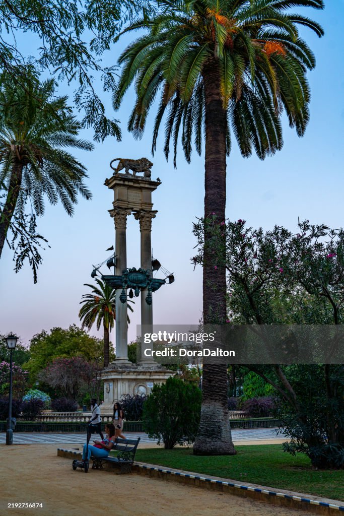 Monumento a Cristóbal Colón en los Jardines de Murillo, Jardines de Murillo, Sevilla, España