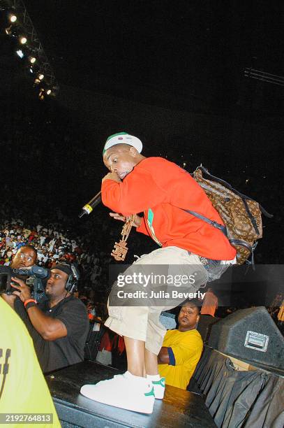 Rapper T.I. Performs onstage during Hot 107.9's Birthday Bash at Philips Arena on June 17, 2006 in Atlanta, Georgia.