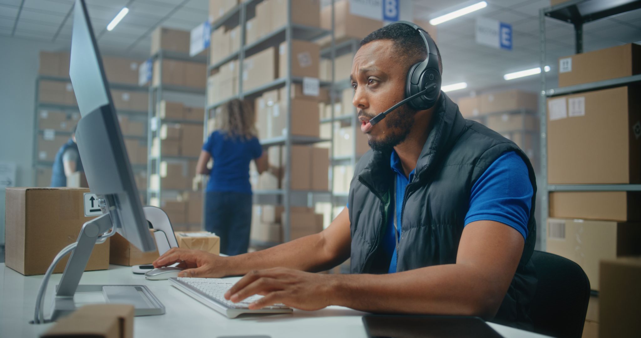 customer support logistics