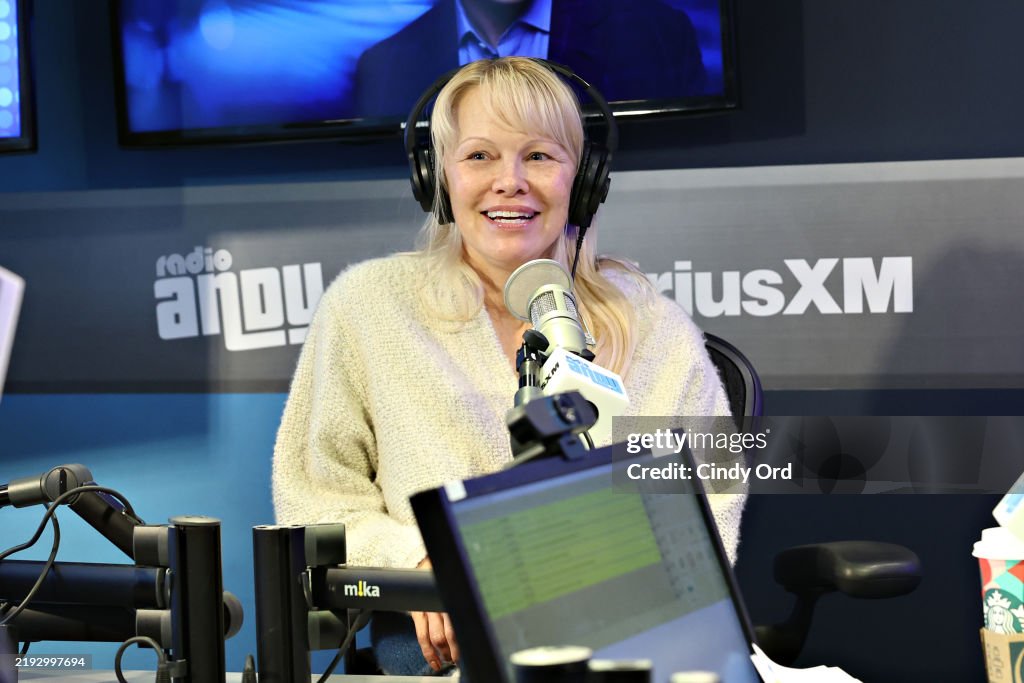 Celebrities Visit SiriusXM - January 8, 2025