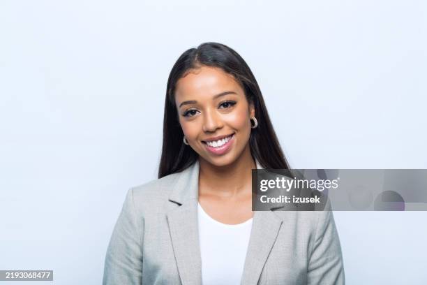 portrait of happy young woman - brunnette woman stock pictures, royalty-free photos & images