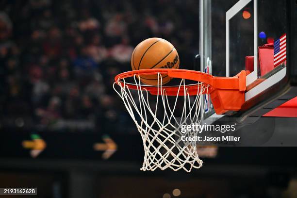 Basketball Inside Rim 3,971 Nba Rim Stock Photos, High-Res Pictures, and Images - Getty Images
