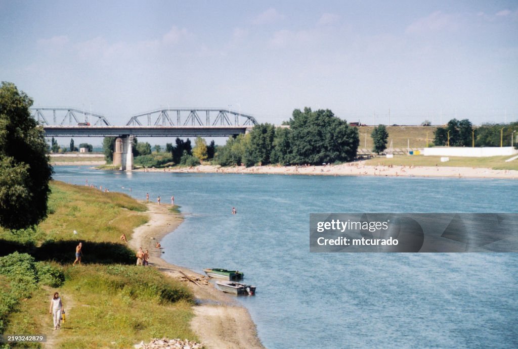 River Dniester - bridges and beaches, Bender / Tighina, Transnistria / Trans-Dniestr - Moldova