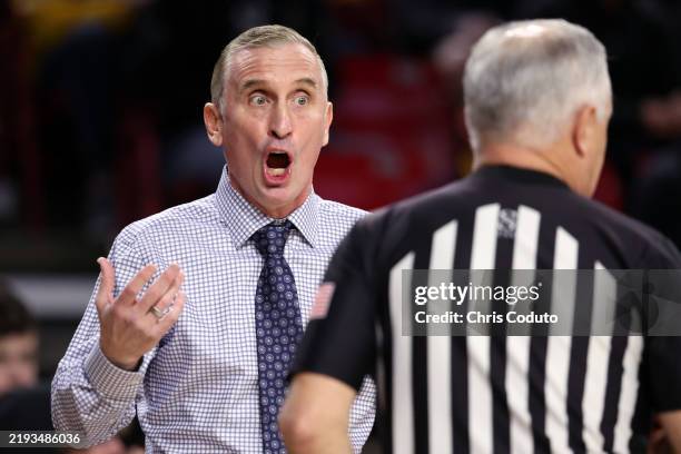 Head coach Bobby Hurley of the Arizona State Sun Devils reacts at referee Randy McCall after a foul call during the first half against the Baylor...