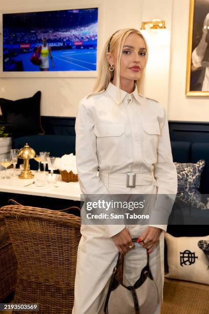 Morgan Riddle 4 562 Morgan Riddle Photos & High Res Pictures - Getty Images