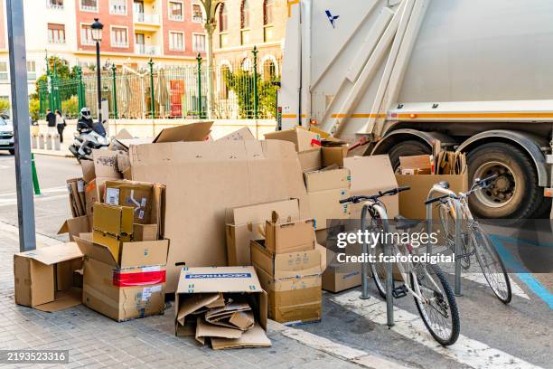 Empty Box Discarded 44 Empty Box Truck Stock Photos, High-Res Pictures, and Images - Getty ...