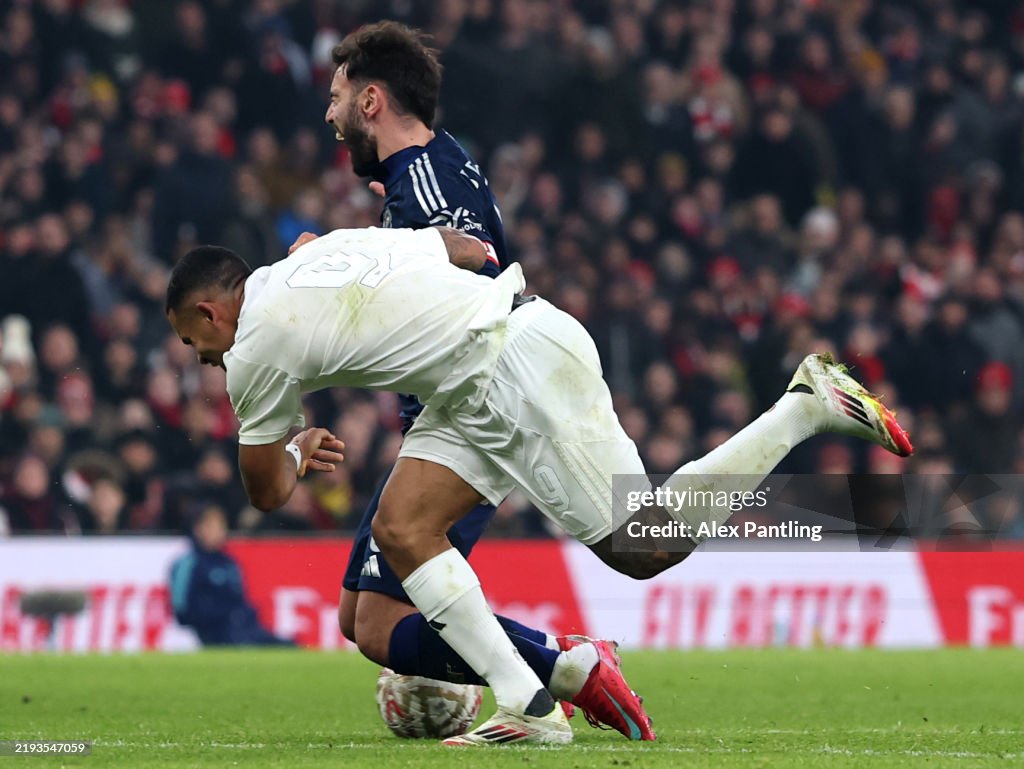 Arsenal v Manchester United - Emirates FA Cup Third Round