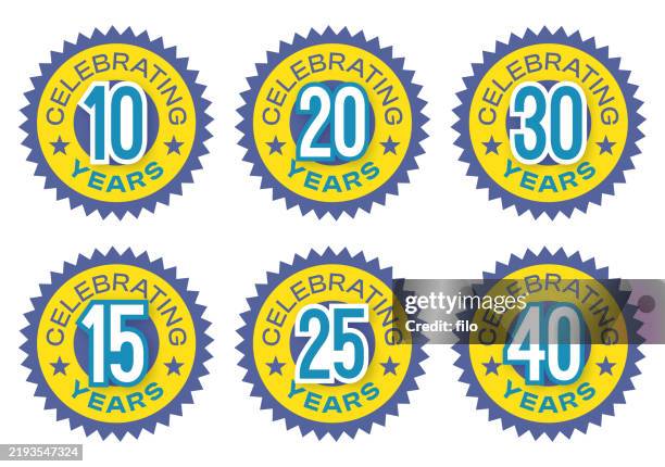 ilustraciones, imágenes clip art, dibujos animados e iconos de stock de símbolos de insignia de celebración del aniversario - 25° aniversario de boda