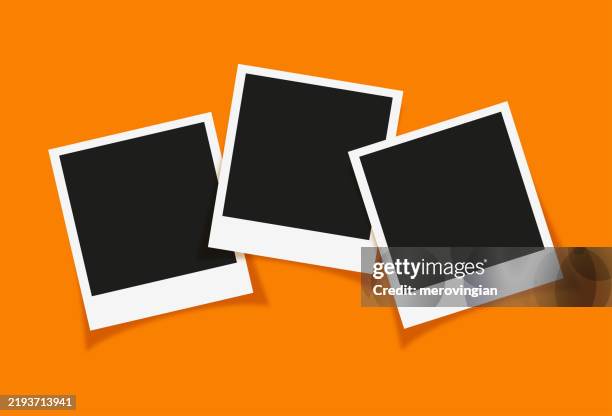 ilustrações de stock, clip art, desenhos animados e ícones de photo frame collection with blank place - transferência de impressão instantânea