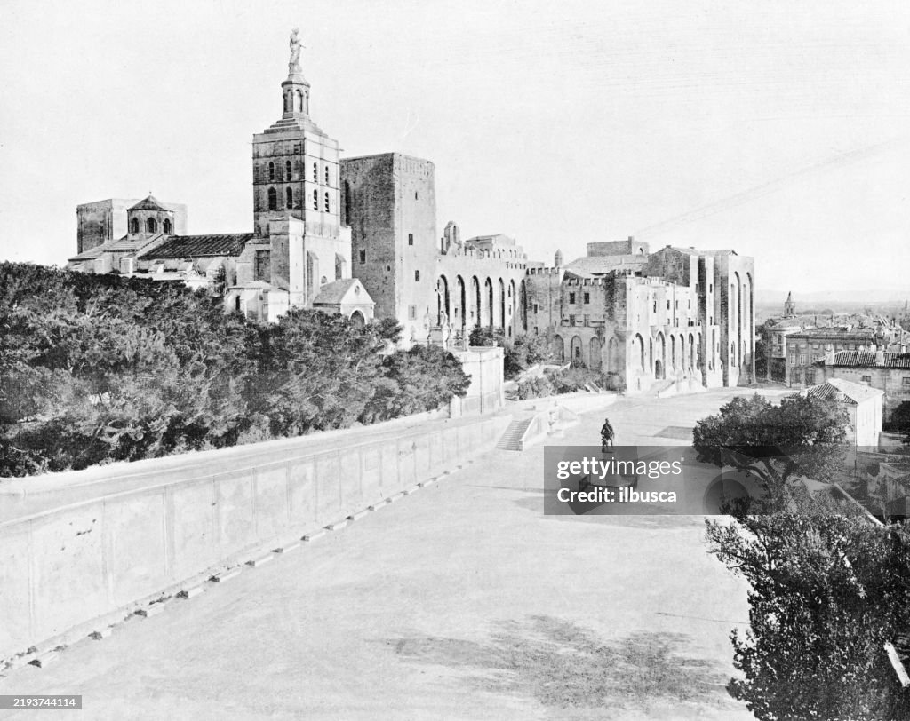 Avignon, Pope's Palace, Cathedral