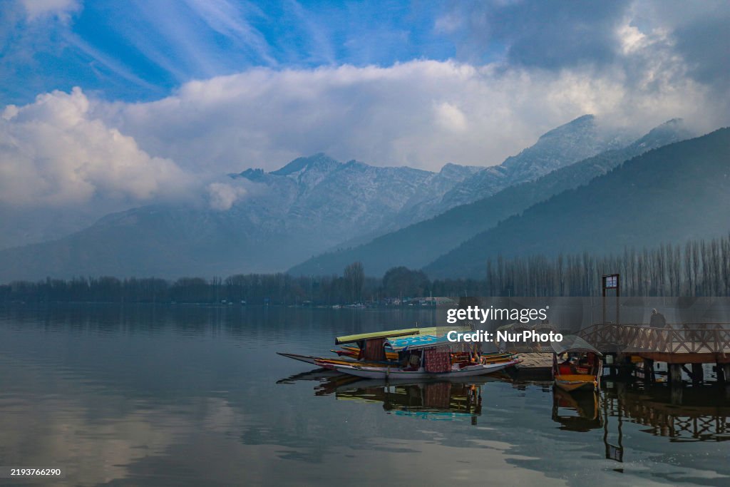 Sunny Weather In Kashmir
