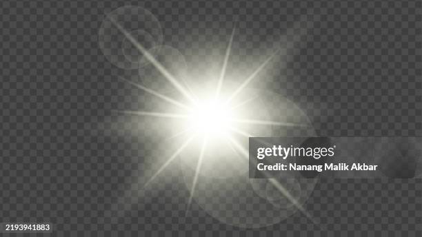 stockillustraties, clipart, cartoons en iconen met sunlight or flare light with transparent background - levendige kleur