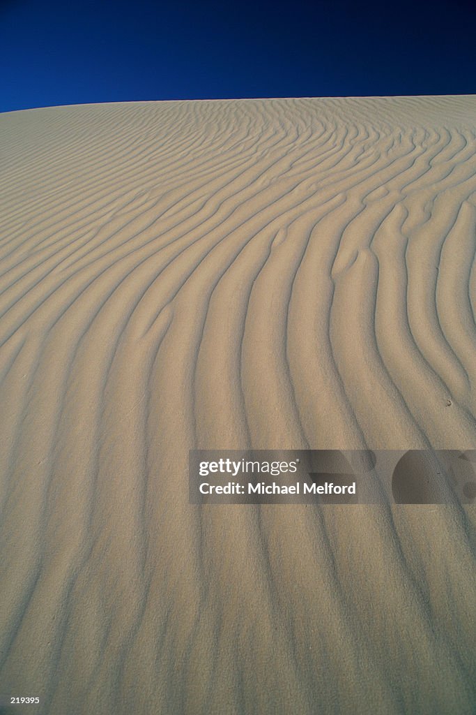 RIPPLED WHITE DESERT SAND